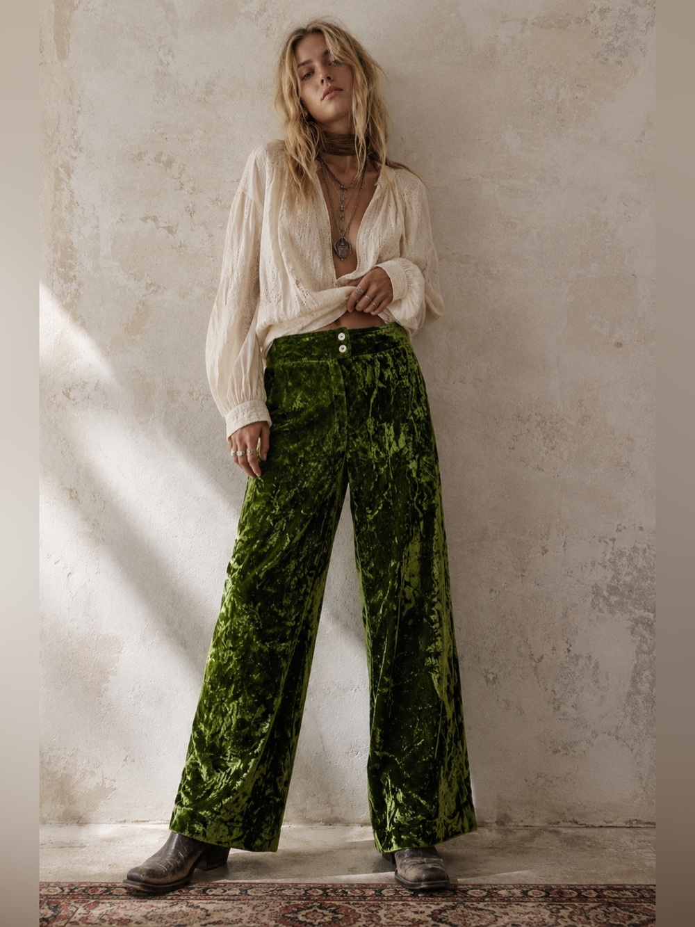 Vintage Retro 60s 70s Shamrock Green Velvet Furry Textured Pants
